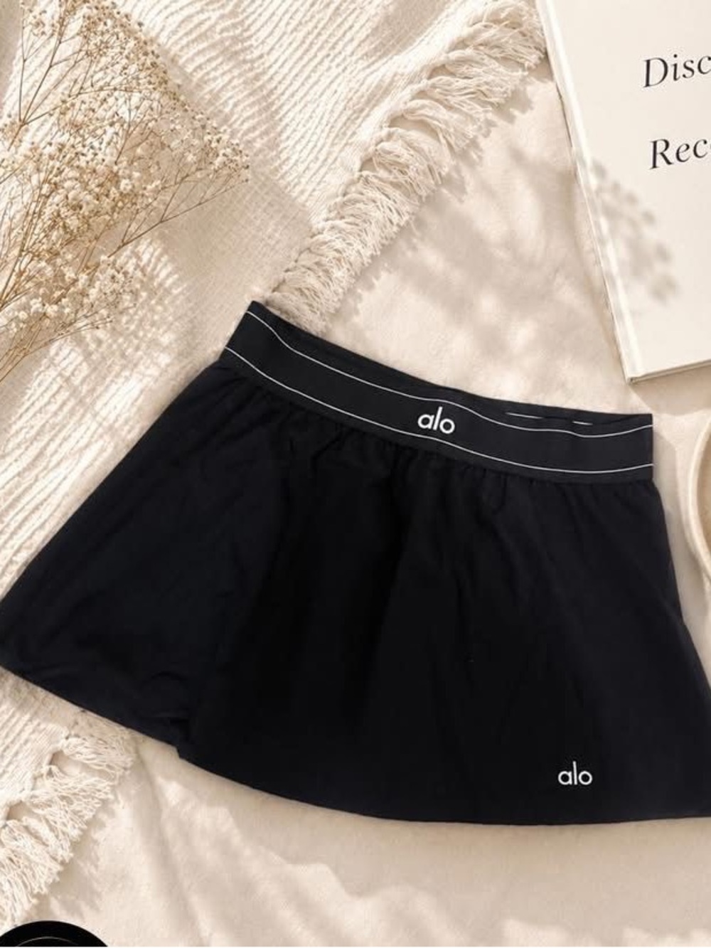 ALO Yoga Black Circle Skater Skirt with Logo Waistband